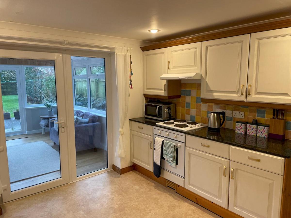 Pass The Keys Charming 3Br Listed Cottage In Historic Wigtown ニュートン・スチュワート エクステリア 写真