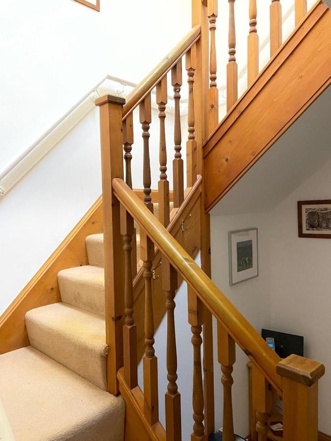 Pass The Keys Charming 3Br Listed Cottage In Historic Wigtown ニュートン・スチュワート エクステリア 写真